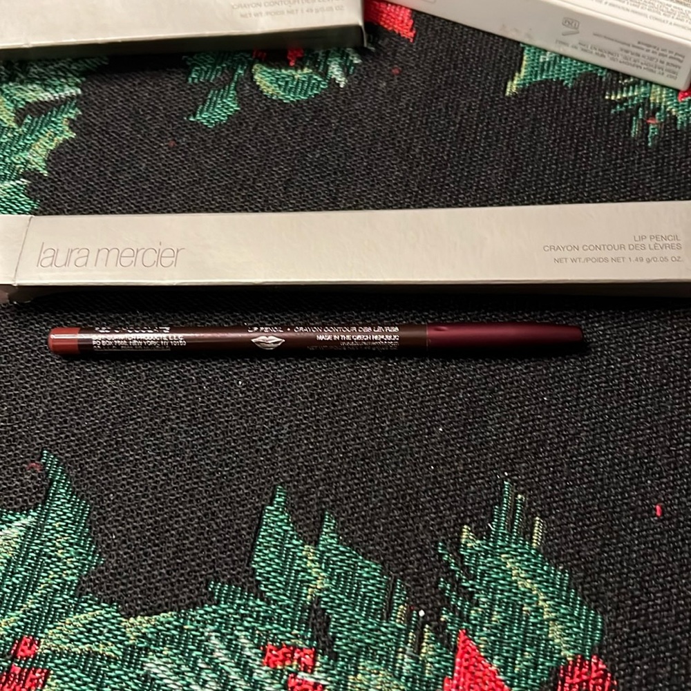 🛍Laura Mercier. Lip pencil